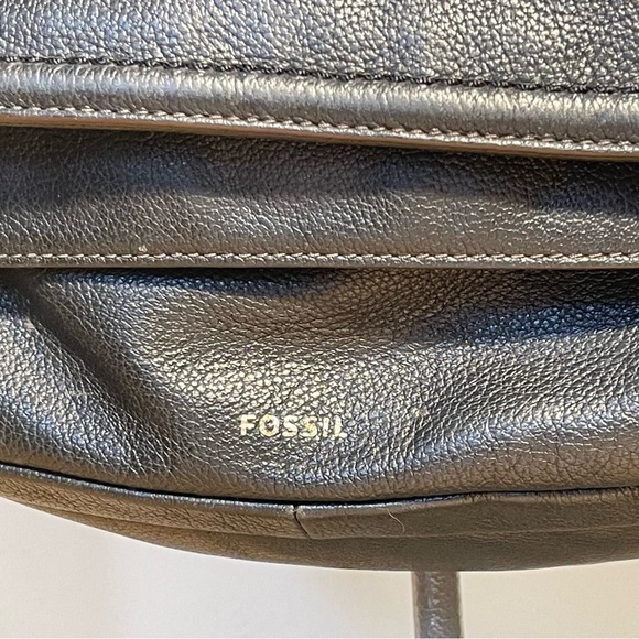 Fossil Black Leather Bag Double Flap Closure onf Front - Picture 12 of 15